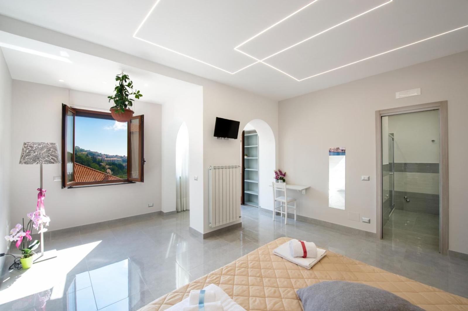 לינה וארוחת בוקר אג'רולה Raggio Di Sole מראה חיצוני תמונה